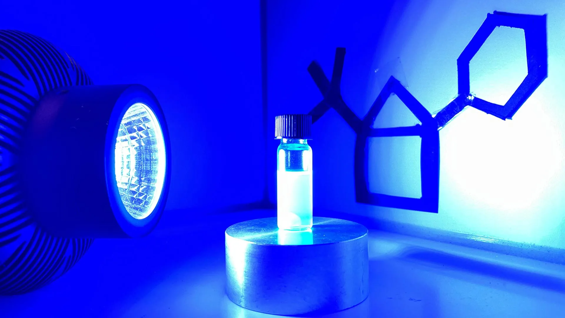 New Light-Powered Chemistry Trick