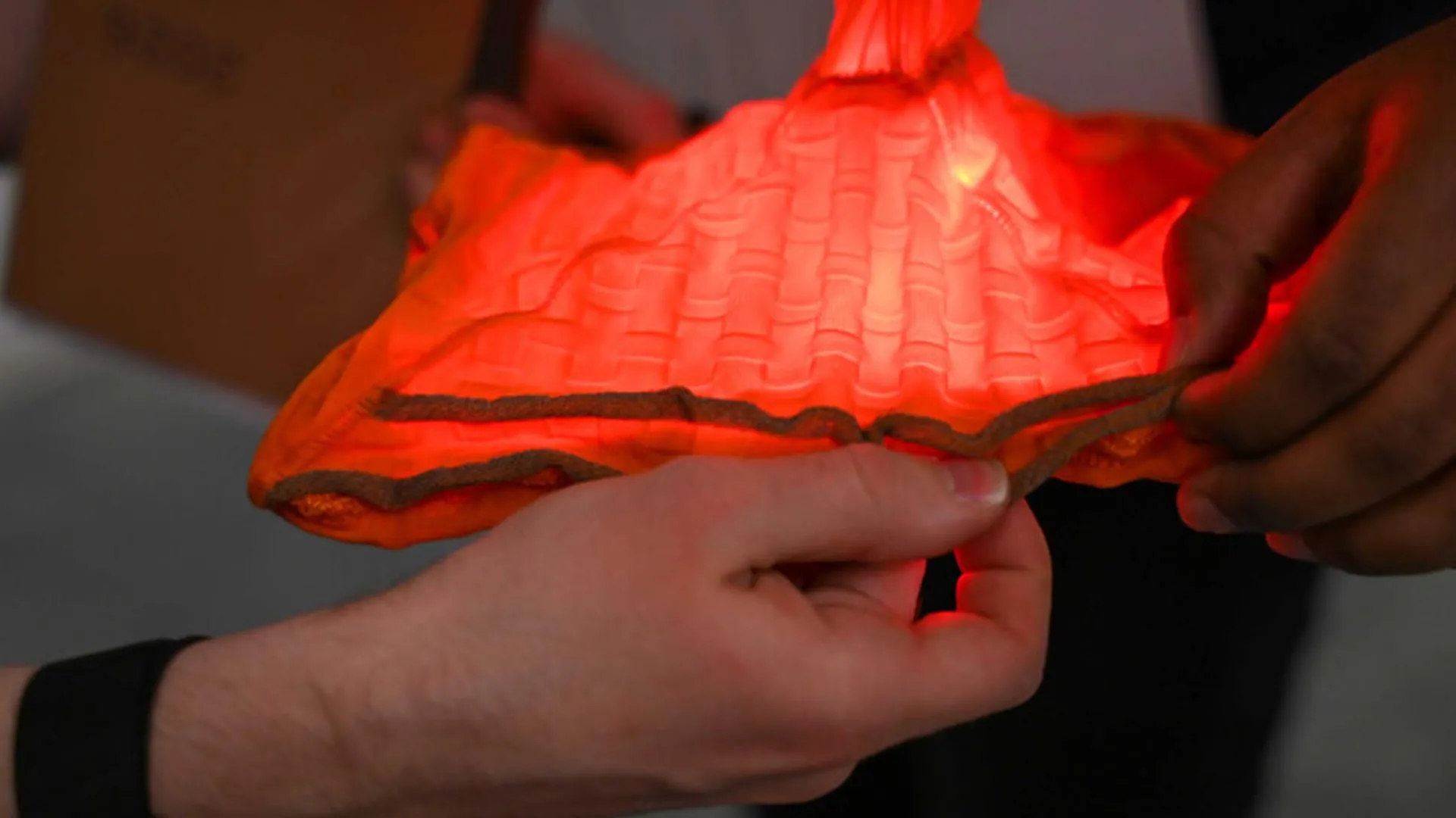 Shape-Shifting Fabric Snaps Into Action