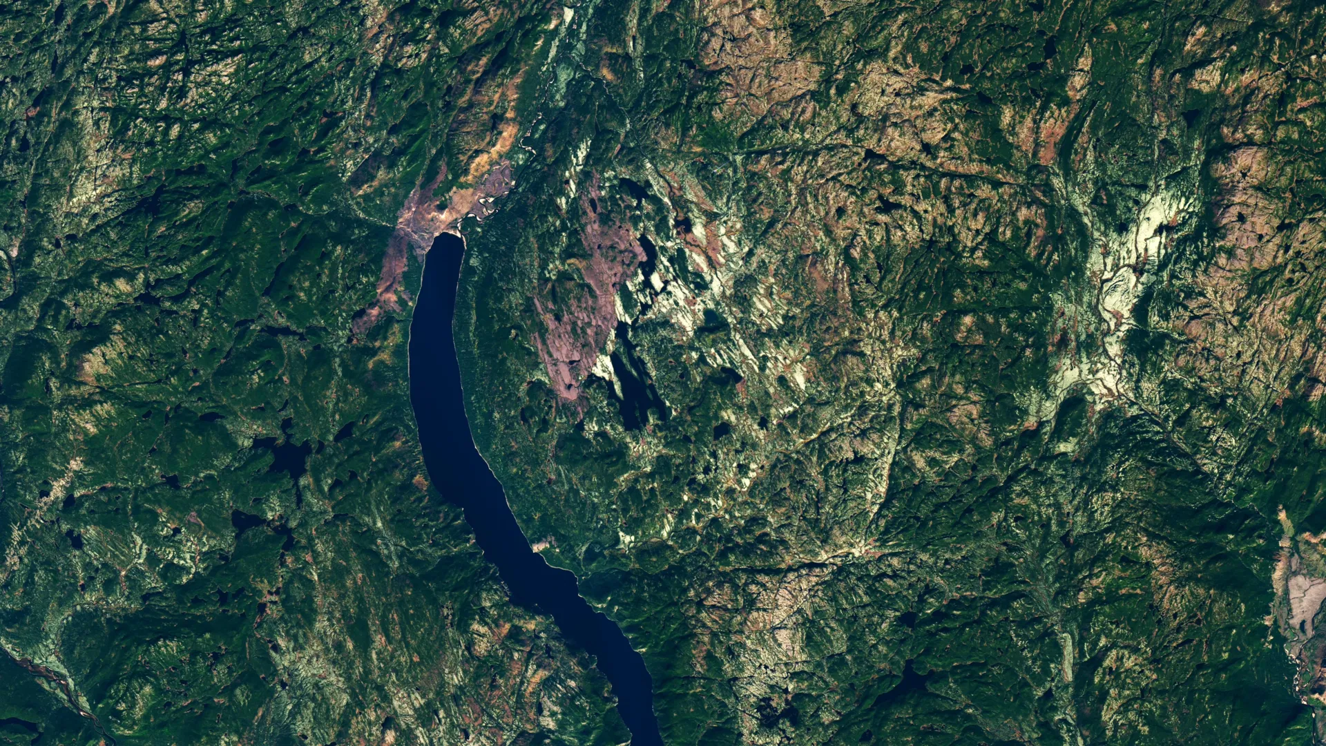 A strange circle on satellite maps turned out to be a 390-million-year-old impact crater