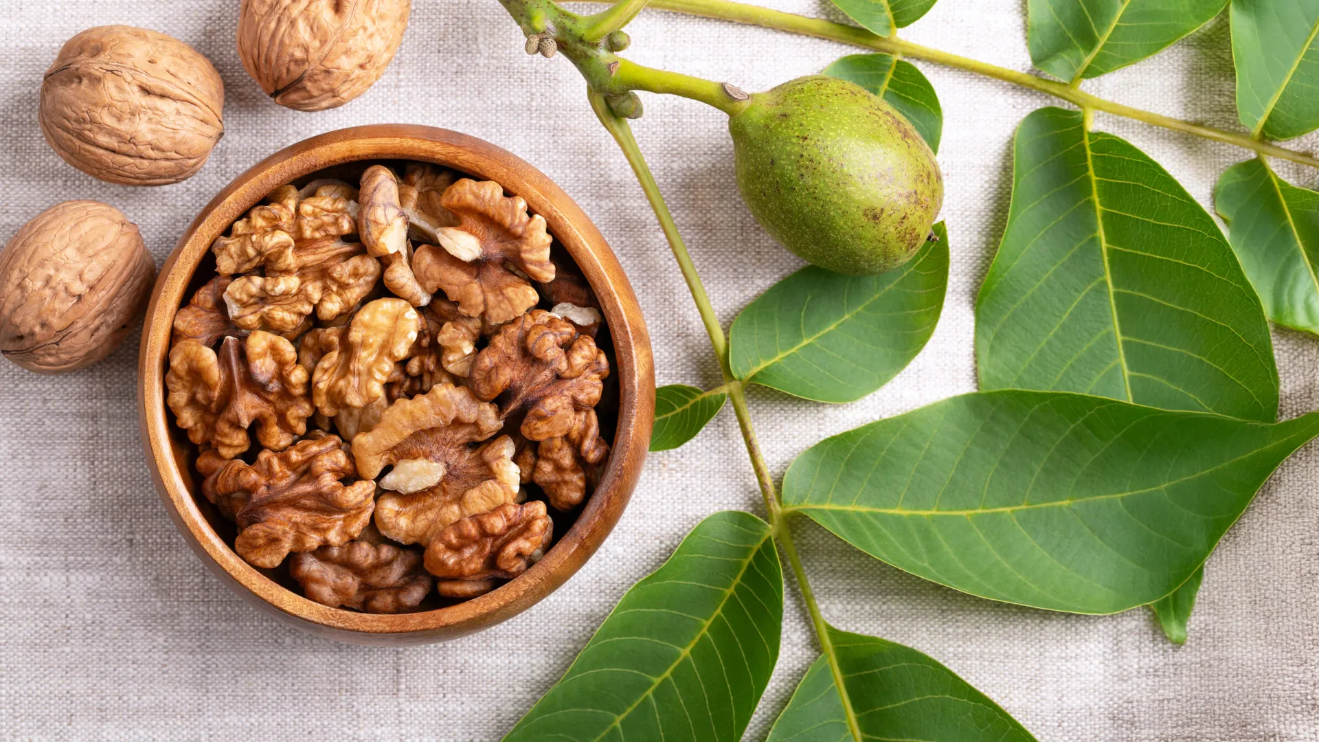 Walnuts, Gut Microbiome and Health
